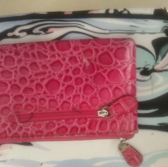 Coin Wallet - Picture 2 of 2